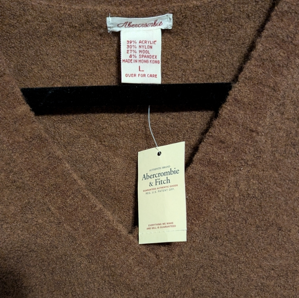 Abercrombie & Fitch Brown Knit Vest...So Cute, Large  NWT - Picture 2 of 2